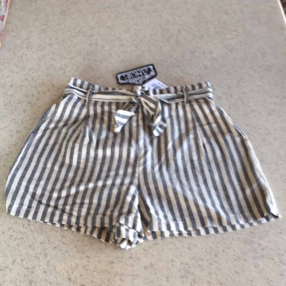 Angie shorts